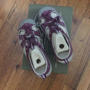 Keen Women’s Venice Sandals